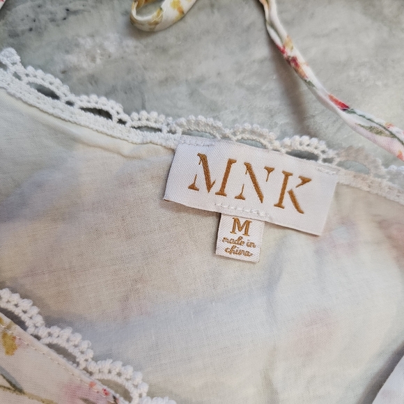 MINK Ivory Floral Puff Sleeve Cotton Blouse Lace Trim Women’s Medium - Picture 7 of 11